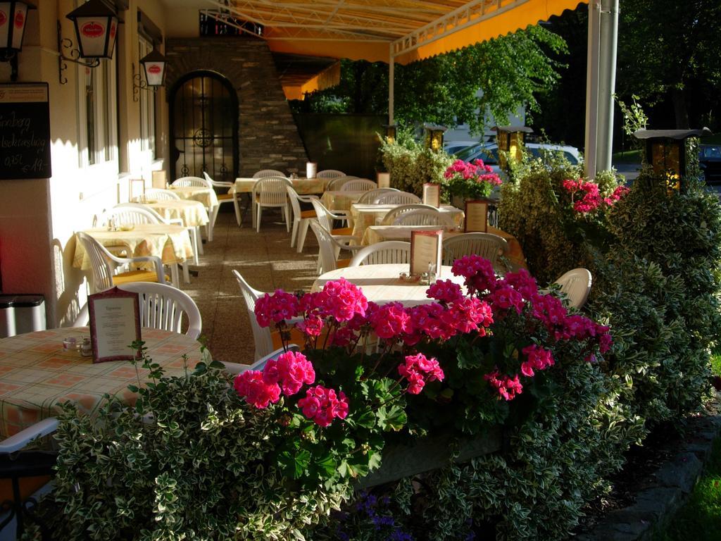 Kirchenwirt Otel Velden am Wörthersee Dış mekan fotoğraf